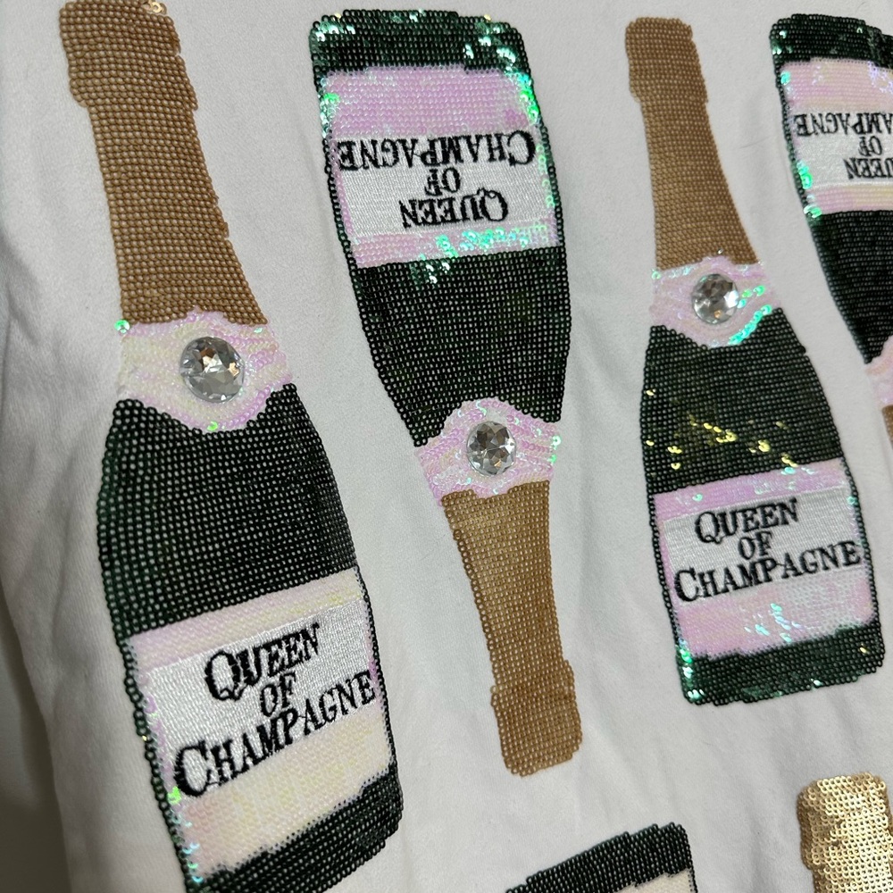 Queen of Sparkles White & Gold Scattered Champagne Bottle